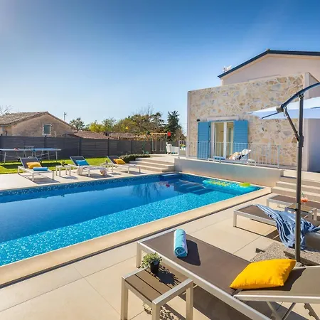 Azul Villa *