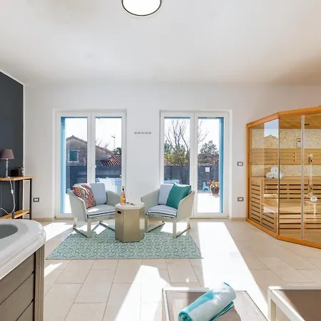Azul Villa